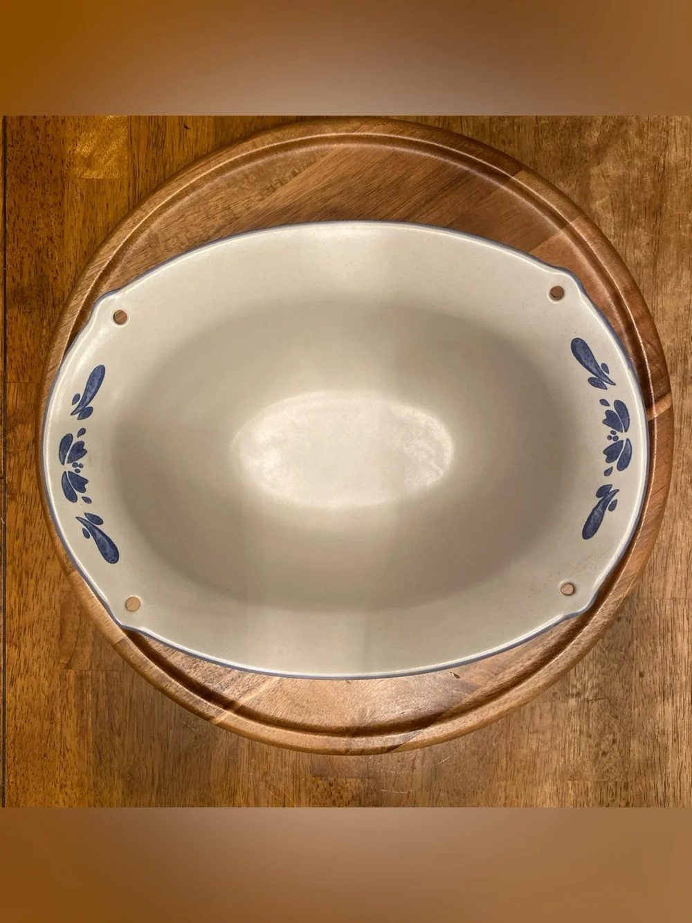 RARE Vintage Pfaltzgraff Yorktowne Large Oval Serving Bowl, 1.5 Qt 10”x8”x5”